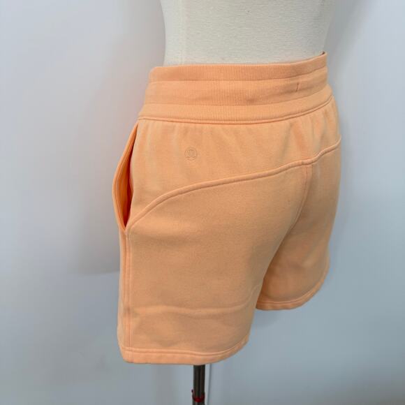 Lululemon Scuba High-Rise Short 5" Cotton Terry in Peach Bellini 6 Women's - Picture 6 of 8